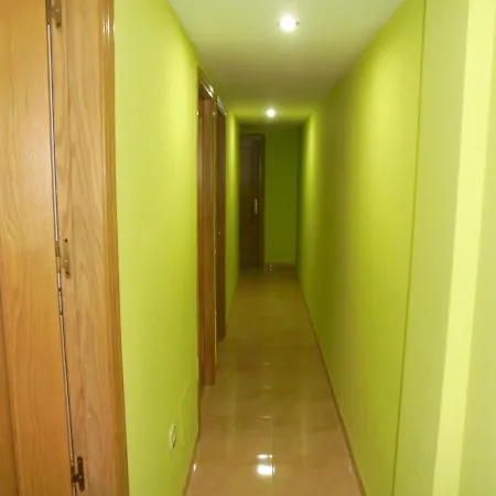 Llandels 21 Διαμέρισμα *